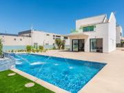Chalet en venta en Cabo Roig, Alicante Costa Blanca
