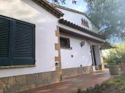 Chalet en venta en Cabrils. PRECIOSA CASA CON PISCINA EN...