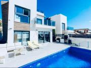 Chalet en venta en Cala de Finestrat, Alicante Costa Blanca