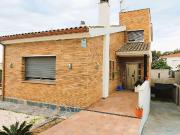 Chalet en venta en Calafell, de 192 m² 4 habitaciones...