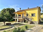 Chalet en venta en Caldes de Malavella, de 195 m² 4...