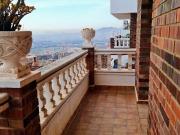 Chalet en venta en calle Anselm del Riu, Santa Coloma de...