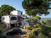 Chalet en venta en calle Begur, Calonge, de 145 m² 3...