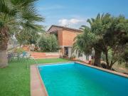 Chalet en venta en calle Can Morgades, Santa Maria de...
