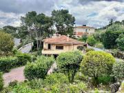 Chalet en venta en calle Can Rafel, Cervelló, de 490 m²...