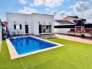 Chalet en venta en calle De aixada, Vilanova i La...