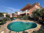 Chalet en venta en calle L'arc de Berà, Cubelles, de...