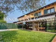 Chalet en venta en calle De la Pedrera, Santa Cristina...