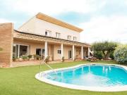Chalet en venta en calle De L'est, Calafell, de 220...