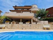 Chalet en venta en calle De Montserrat, Corbera de...