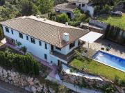 Chalet en venta en calle De Ramón Llull, Begur, de 303...