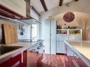 Chalet en venta en calle De Torrebadal, Badalona, de 210...