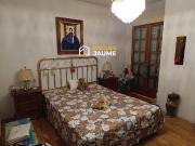 Chalet en venta en calle Del Cabernet, Lleida, de 250 m²...