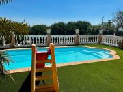 Chalet en venta en Calella, de 240 m² 5 habitaciones por...