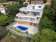 Chalet en venta en calle Gènova, Lloret de Mar, de 441...