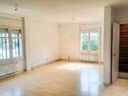 Chalet en venta en calle Girona, Alella, de 186 m² 4...