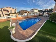 Chalet en venta en calle Ildefons Cerdà, Vendrell, El,...