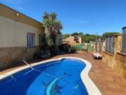 Chalet en venta en calle Mas Borinot, Blanes, de 200 m²...