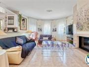 Chalet en venta en calle Mas Nou, Castelló d´Empúries,...