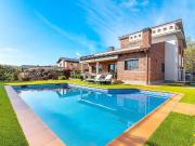 Chalet en venta en calle Migdia, Roca del Vallès, la, de...