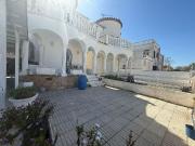 Chalet en venta en calle Montgrí, Castelló d´Empúries,...