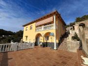 Chalet en venta en calle Olivo, Castellet i la Gornal,...