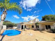 Chalet en venta en calle Orquídies, Roda de Barà, de 300...