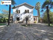 Chalet en venta en calle Ral, Begues, de 300 m² 5...