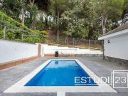Chalet en venta en Arenys de Munt, de 240 m² 5...