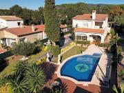 Chalet en venta en calle Salvador Dalí, Santa Cristina...