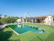 Chalet en venta en calle Vial Camino, Riudoms, de 590 m²...