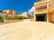 Chalet en venta en Calp, Canuta. Lujosa villa colonial...