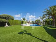 Chalet en venta en Calp, Marisol Park Ortembach Los...