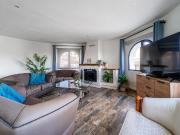 Chalet en venta en Calp, Marisol Park Ortembach Los...