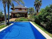 Chalet en venta en Cambrils, de 393 m² 4 habitaciones...