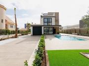 Chalet en venta en Campoamor, Alicante Costa Blanca