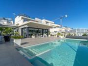 Chalet en venta en Campoamor, Alicante Costa Blanca