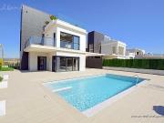 Chalet en venta en Campoamor, Alicante Costa Blanca
