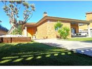 Chalet en venta en Canovelles. Chalet en venta en Can...