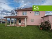 Chalet en venta en Carral. PRECIOSO Y CON VISTAS...