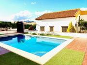 Chalet en venta en Casabermeja. BONITO CHALET CON...