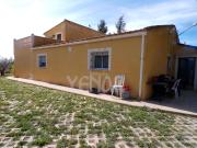 Chalet en venta en Castalla. Casa de campo en Castalla....