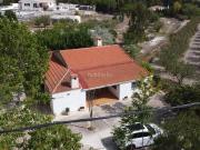 Chalet en venta en Castalla. Vivienda principal, casa de...