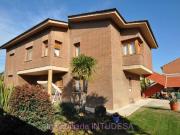 Chalet en venta en Castejón, Avenida Padre Ubillos, 31590