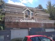 Chalet en venta en Castellar del Vallès, Airesol....