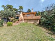 Chalet en venta en Castellar del Vallès, de 230 m² 5...