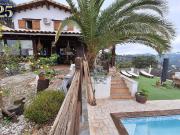 Chalet en venta en Castellar del Vallès, de 245 m² 4...