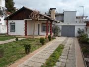 Chalet en venta en Castelldefels, Lluminetes. Chalets.