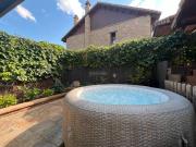 Chalet en venta en Castiello de Jaca. Chalet adosado en...