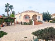Chalet en venta en Catral, Alicante